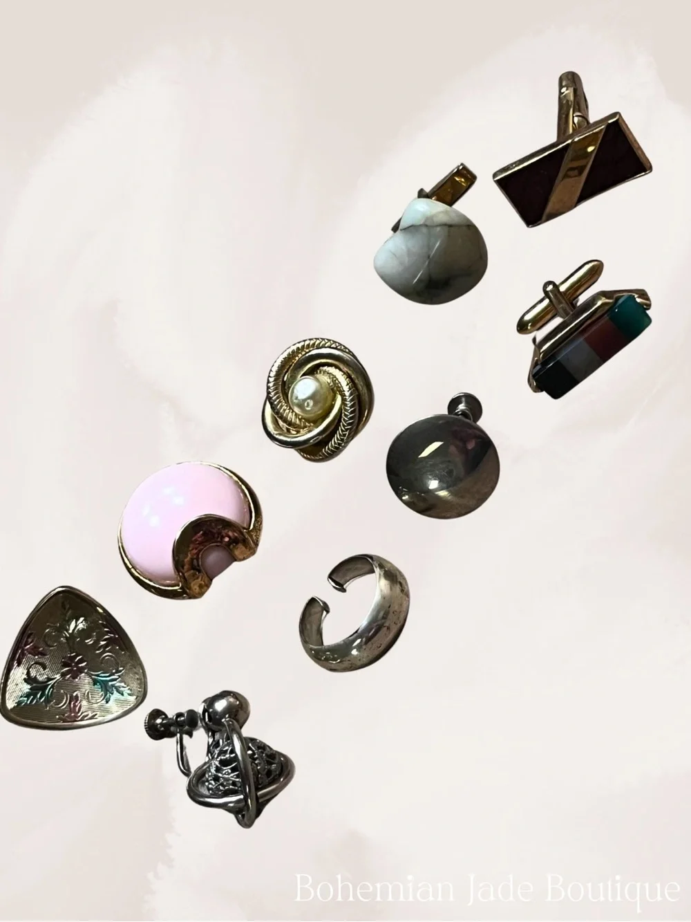 Vintage Mismatched Jewelry Lot 9 Pieces Clip-On Earrings Cufflinks Craft Repurpo - Picture 1 of 4